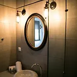 Galinio Boutique *